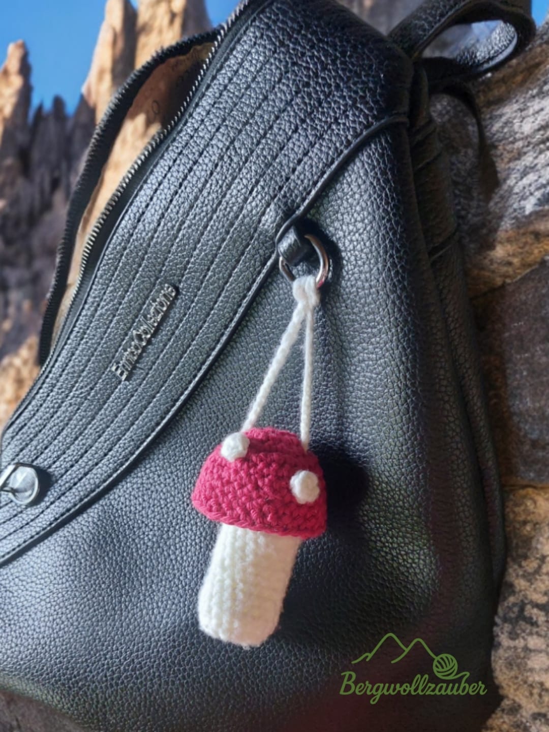 Pilzanhänger mit Geheimfach